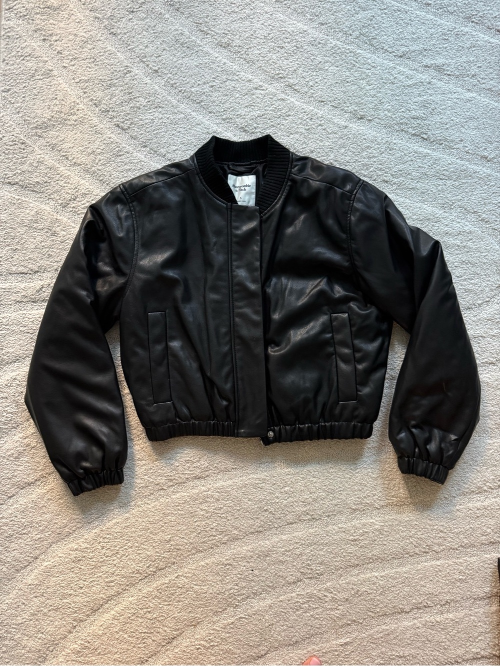 Abercrombie & Fitch Black Vegan Leather Cropped Bomber Jacket - S
